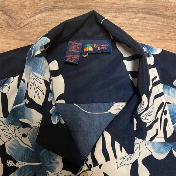 Roundy Bay Men Button Up Shirt Large Blue Floral Hawaiian Short Sleeve Wood - Picture 2 of 3